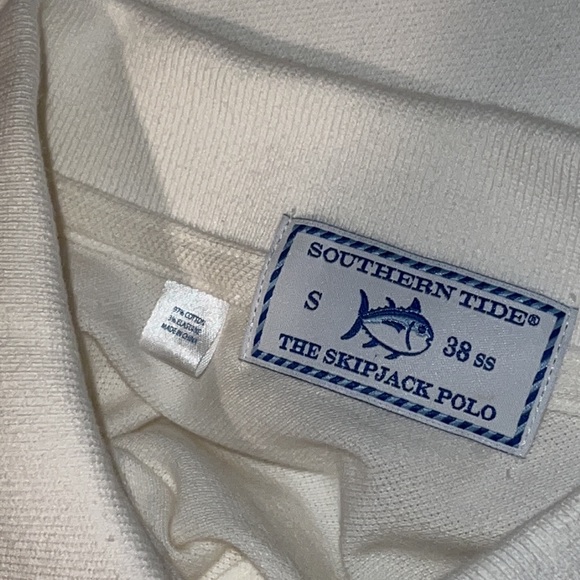 Southern Tide Men’s White Skipjack Polo w ECU Pirate Embroidery Patch, Small - Picture 8 of 9